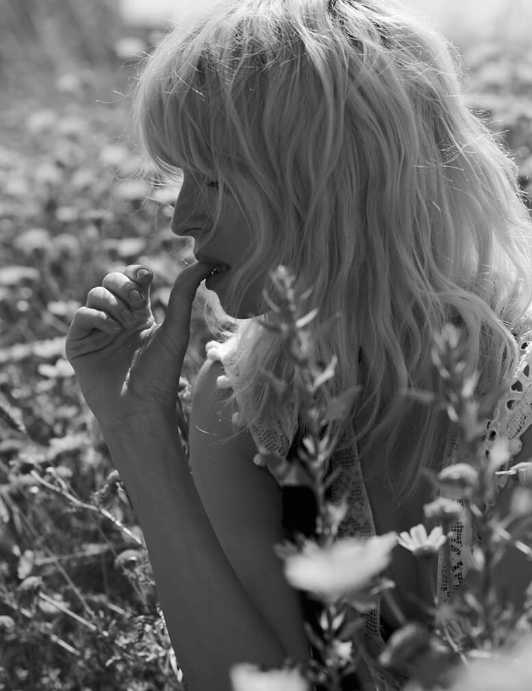 001_180618_ELLE_CECILE_124_RED