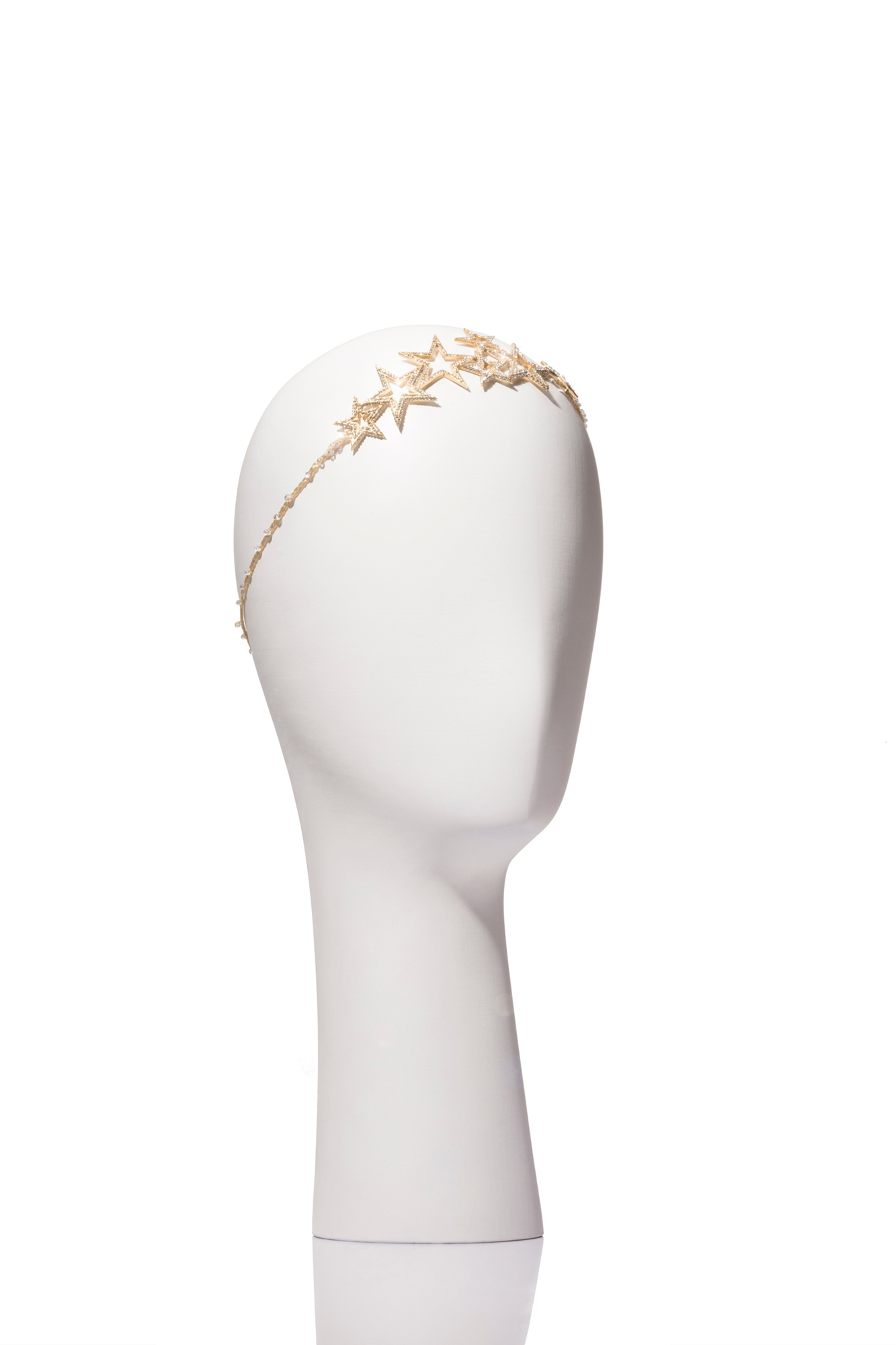 A-Star-Is-Born-ASB11904GOL