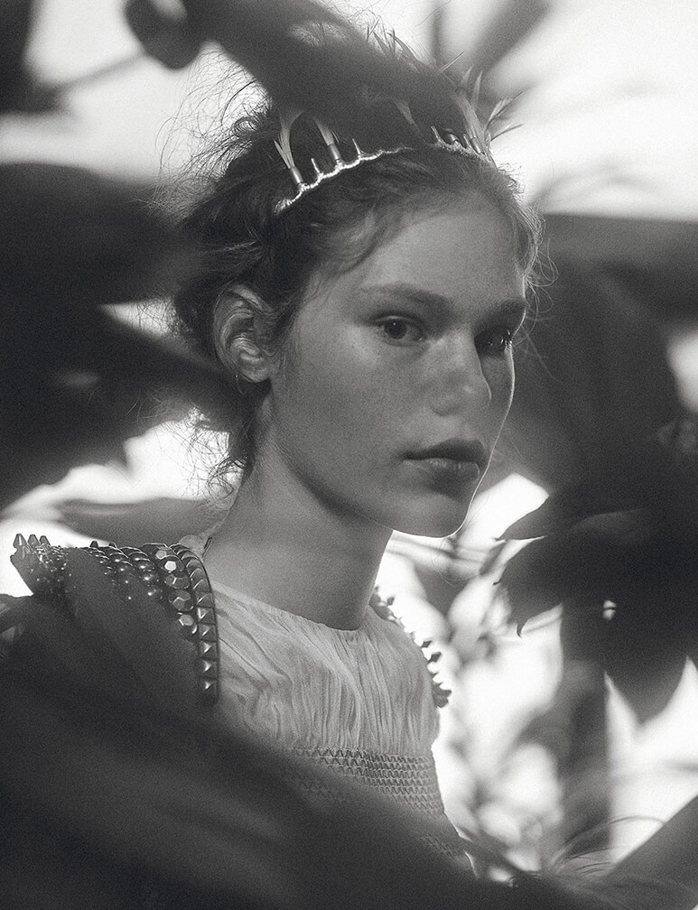 Koto-Bolofo-Artsphere-Numero-Paris-Jardin-Hiver-27_RED