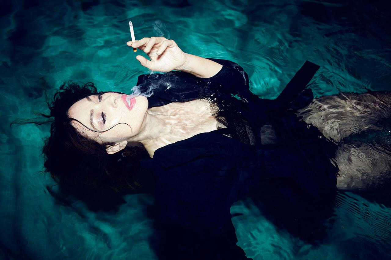 Ralph-Wenig-Photographer-Monica-Bellucci-18_RED